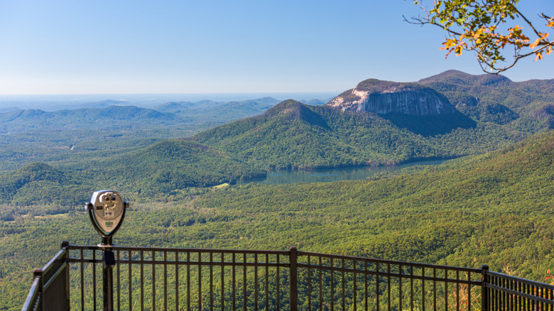 Beautiful grass and mountain view at Caesars Head State Park, South Carolina