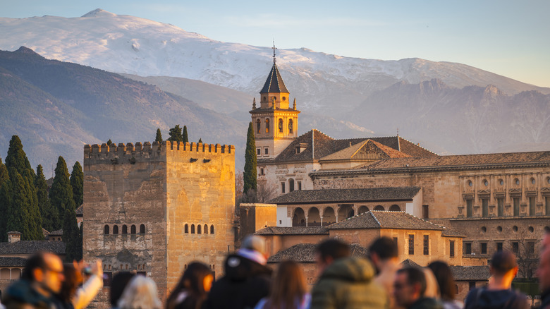 Snow-capped mountains over the Alhambra in Andalucía