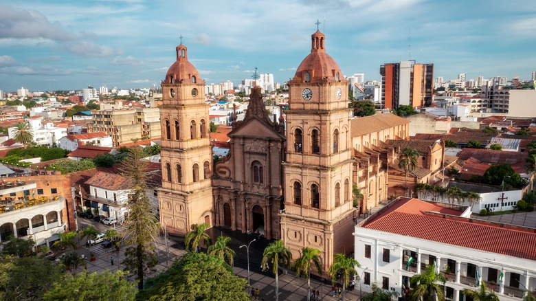 Aerial view of the Santa Cruz Cathedral and surrounding cityscape