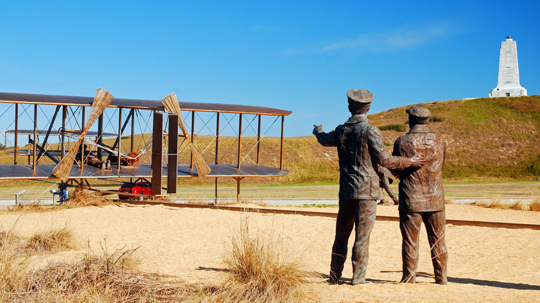 Sculptures of Wright Brothers at Wright Brothers National Monument