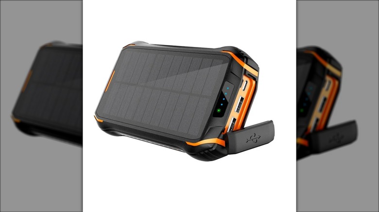 KEUTEK Portable Solar Power Bank