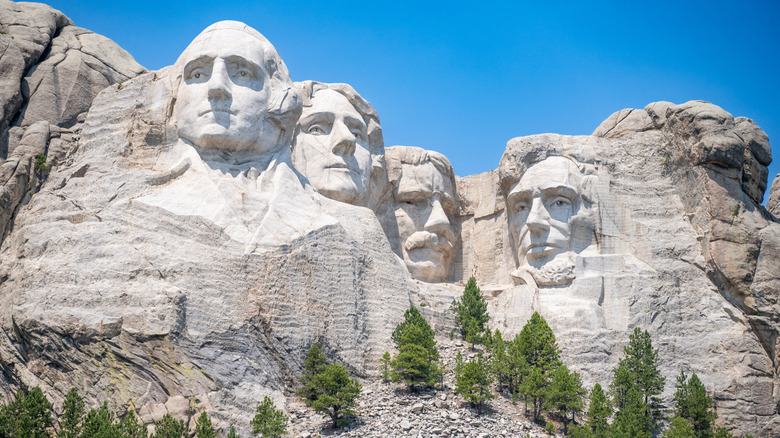 Carved faces of four U.S. presidents at Mount Rushmore in South Dakota