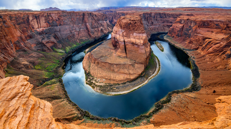 Colorado River at the iconic Horseshoe Bend, Grand Canyon, Arizona