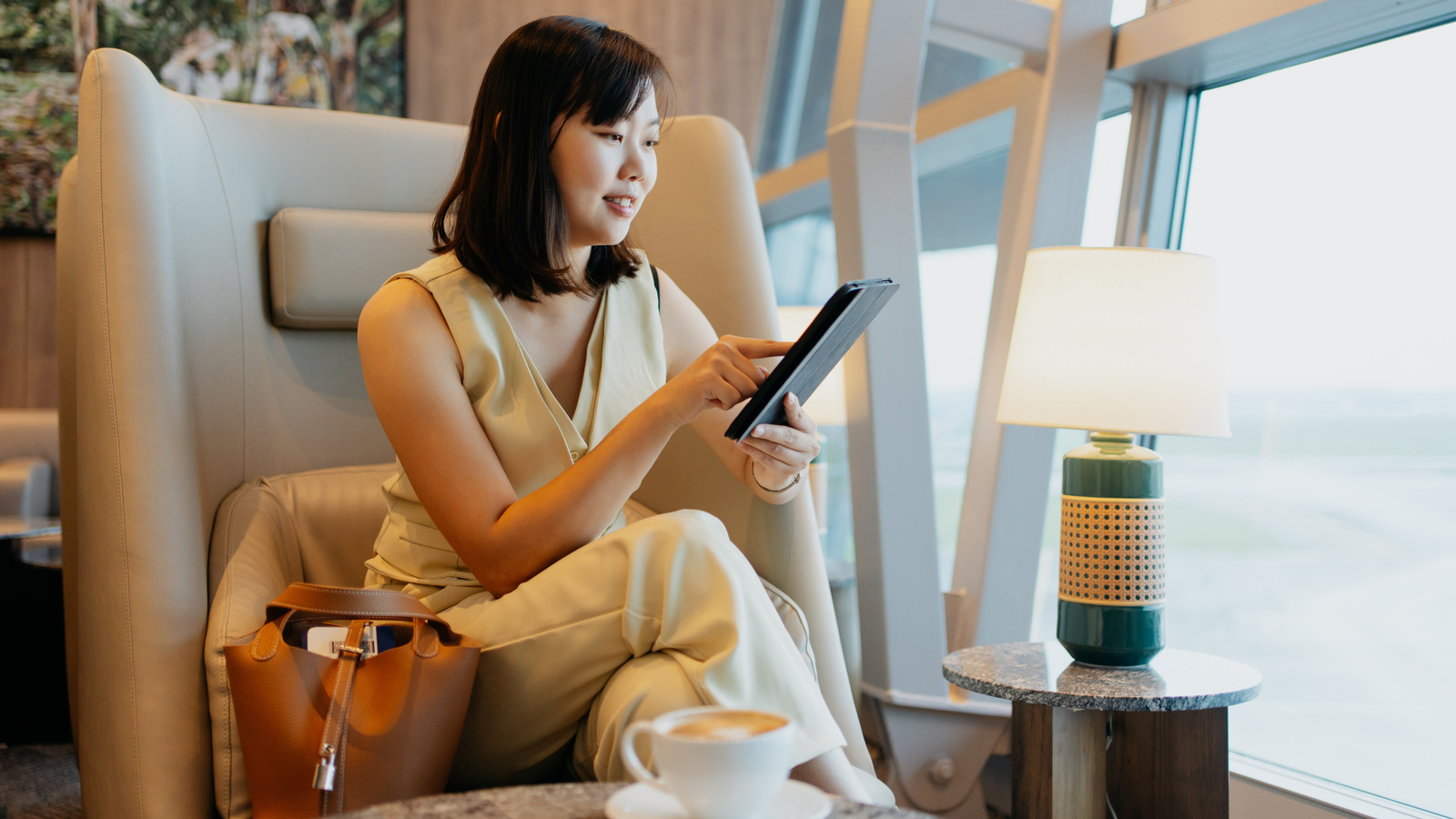 These 10 US Airport Lounges Boast High-End Offerings Worth The Splurge - PlanetWare