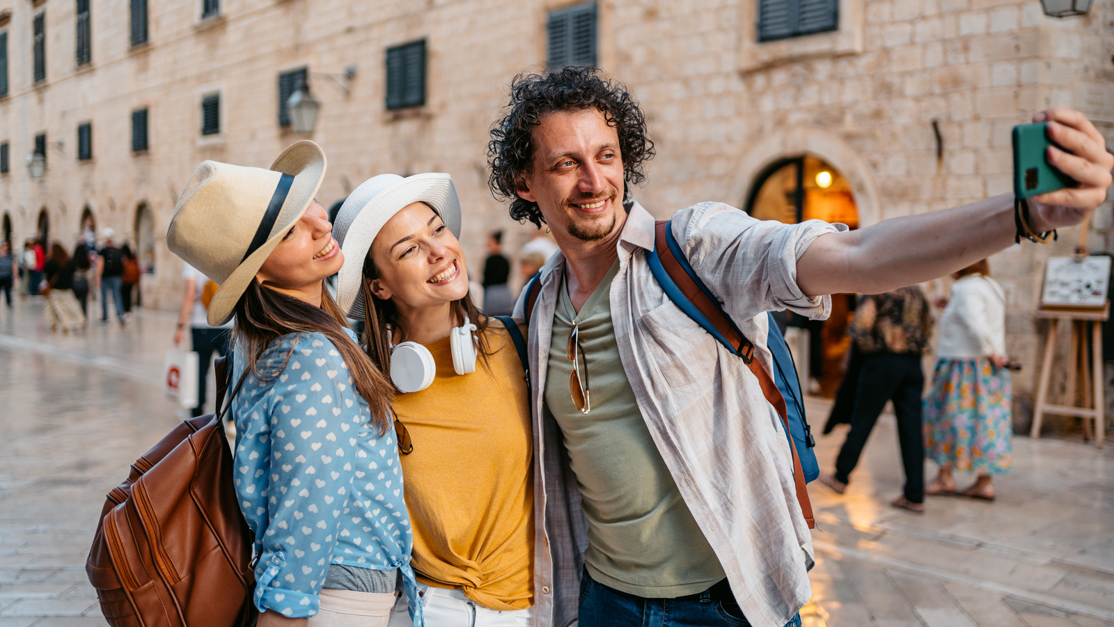 This Common American Habit Looks Bizarre In Europe, According To Rick
