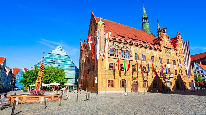 Ulm Town Hall with the Ulm City Library in the background