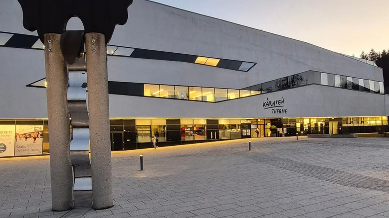 The exterior of Kärnten Therme near Villach