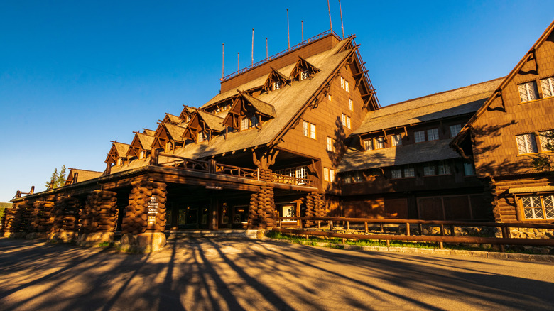 The exterior of the Old Faithful Inn in Yellowstone National Park