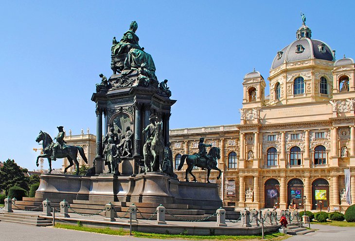 Kunsthistorisches Museum and Maria-Theresien-Platz