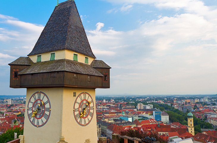 Schlossberg et la Tour de l'Horloge