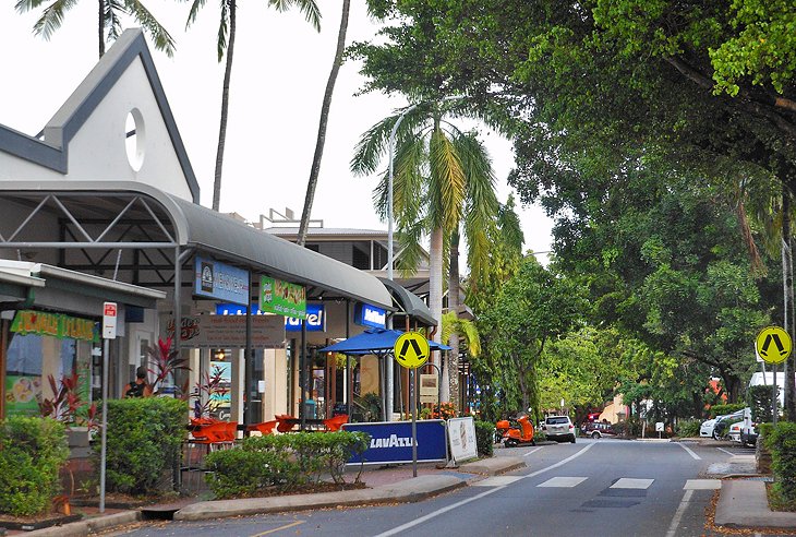 port douglas tourist information centre