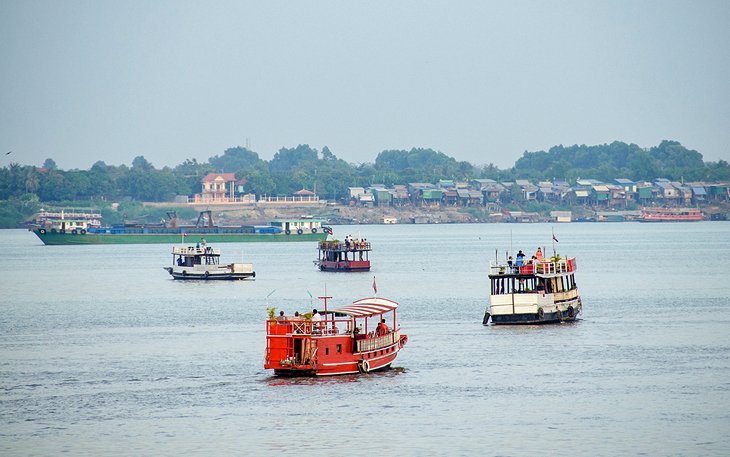 River Boat Cruises