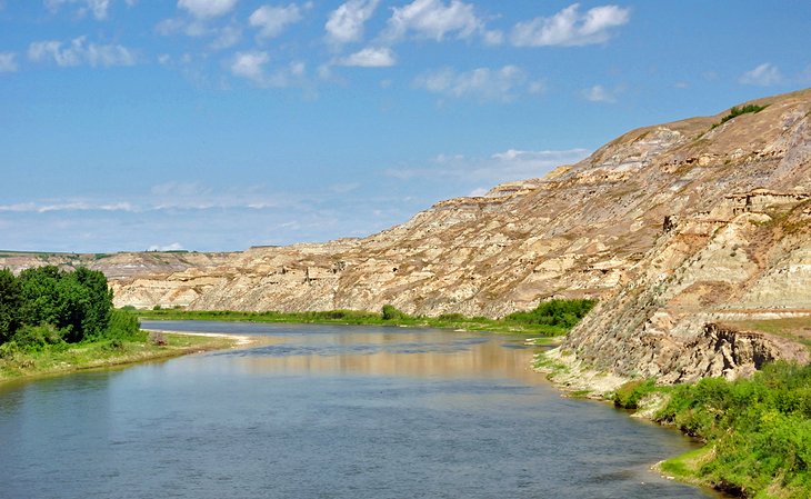 Dry Island Buffalo Jump Provincial Park