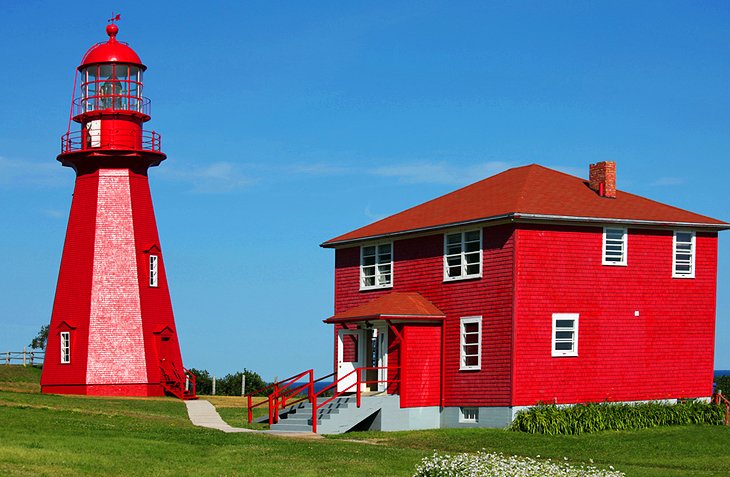 La Martre Lighthouse and Museum