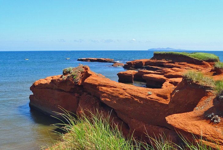 Boardwalk over Îles de la Madeleine dunes