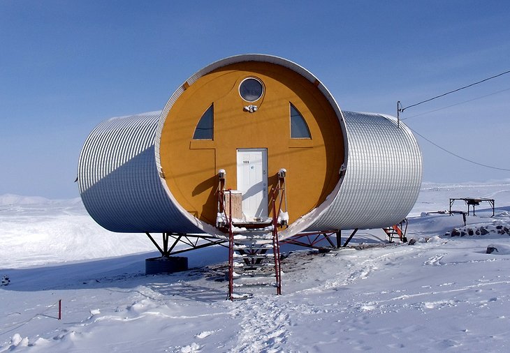 Culvert cabin in Pond Inlet