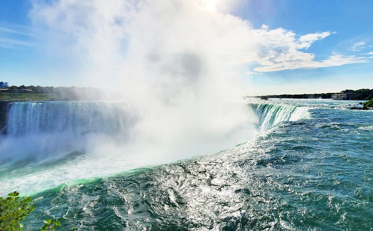 Top Tourist Attractions in Canada – Most beautiful places in the world
