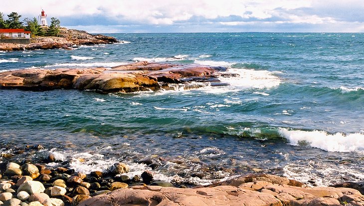 Lighthouse to Tar Vat Bay