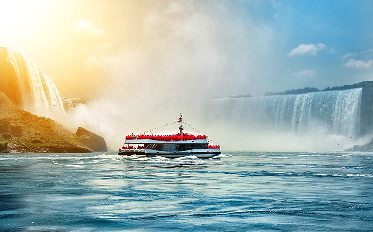 Boat tour below Niagara Falls