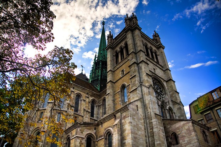 Temple de Saint-Pierre towers