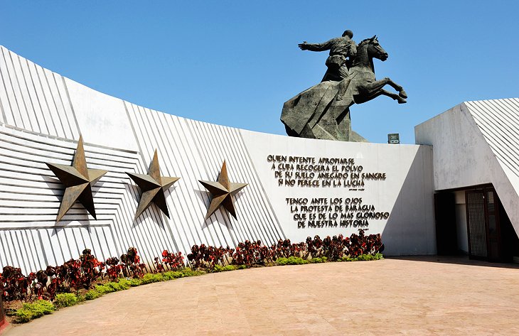 12 Atractivos Turísticos de Santiago de Cuba