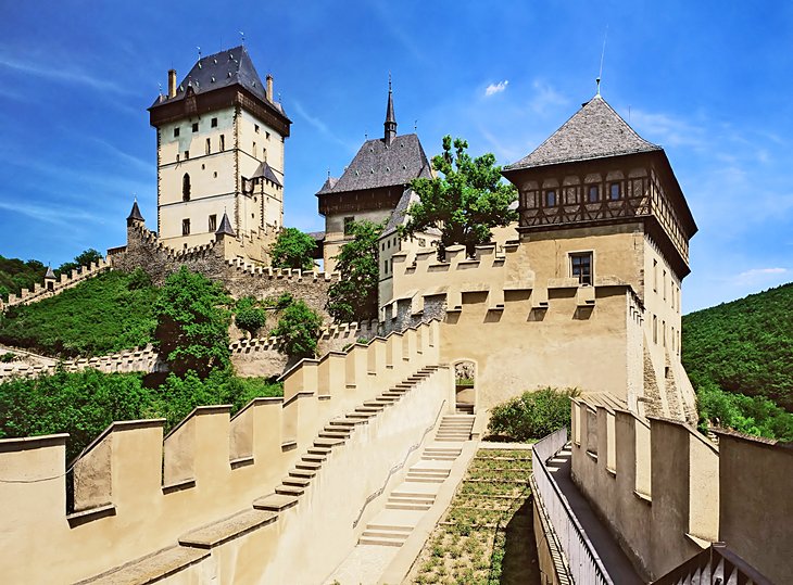 قلعة Karlštejn