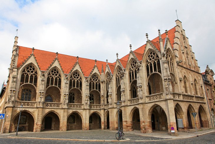 The Old Town Market and Town Hall