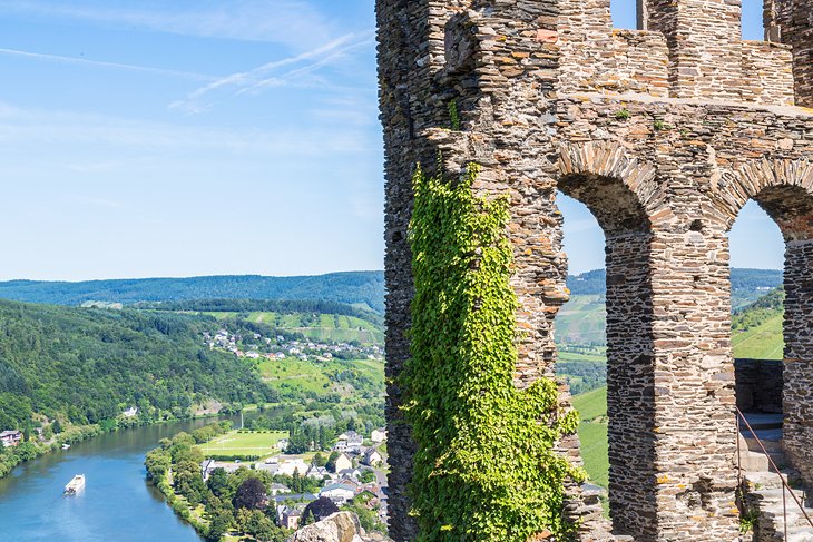 Ruins of Grevenburg Castle