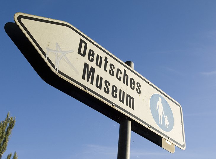 Deutsches Museum sign