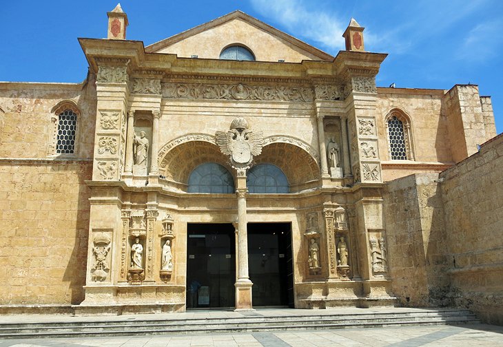 Catedral Primada de América (First Cathedral in the Americas)