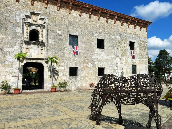 Museo de las Casas Reales (Museum of the Royal Houses)