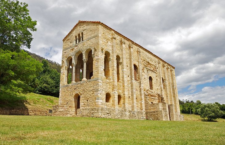 Iglesia de Santa Maria del Naranco