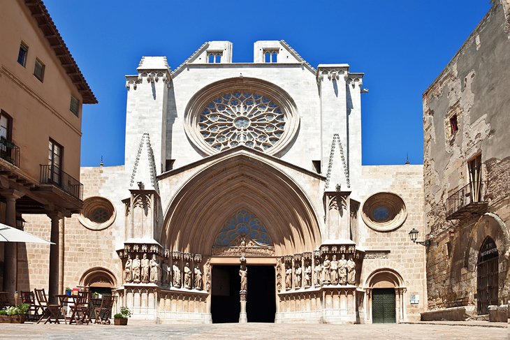 tarragona spain tourist attractions