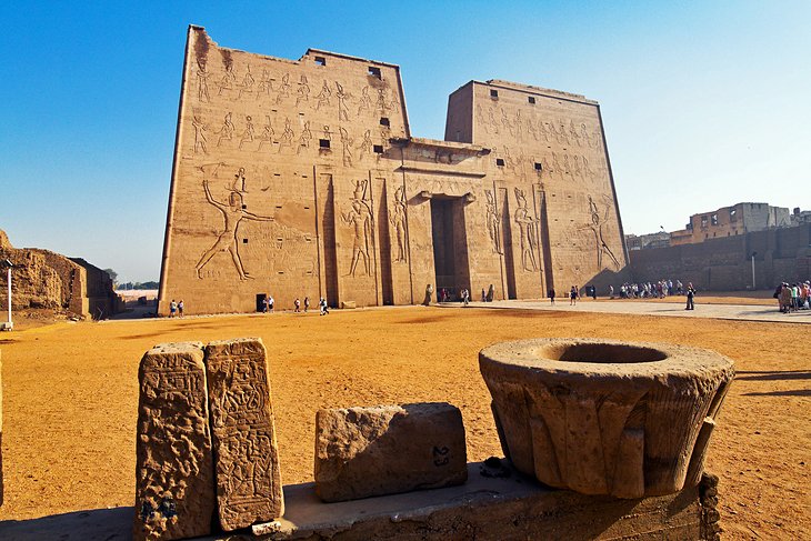 Exploring Edfu's Magnificent Temple of Horus | PlanetWare