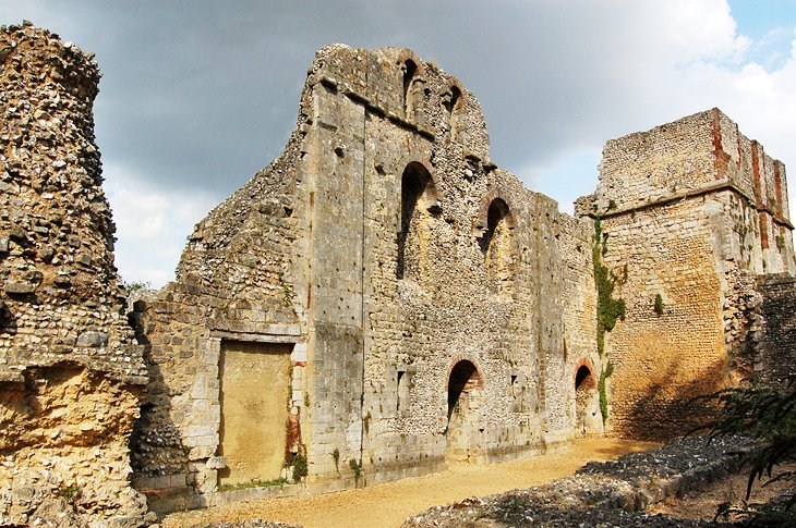 Wolvesey Castle (Old Bishop's Palace)