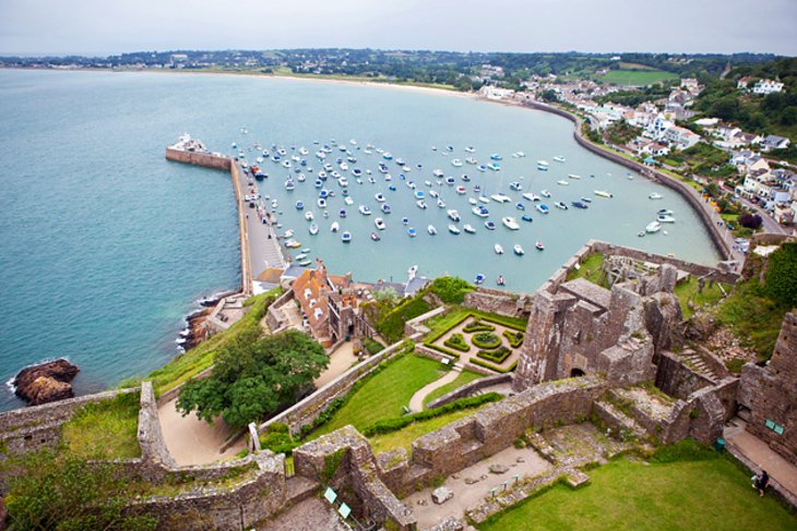 places to stay in jersey channel islands