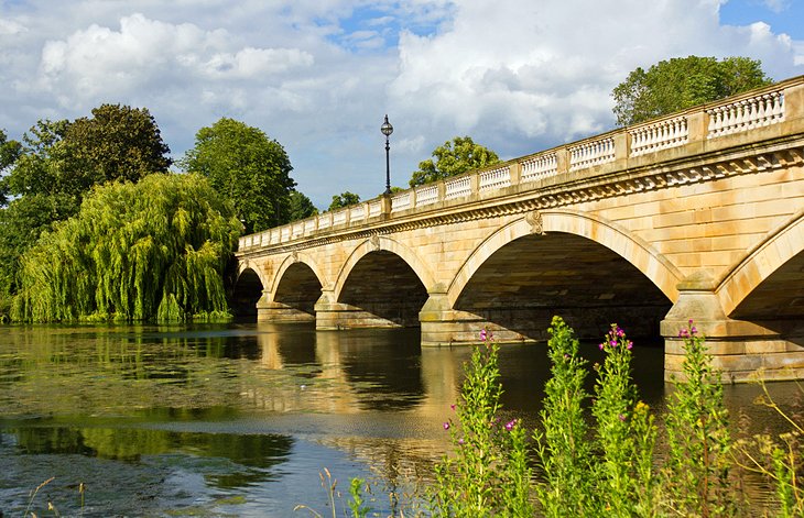 Hyde Park: London's Most Famous Green Space