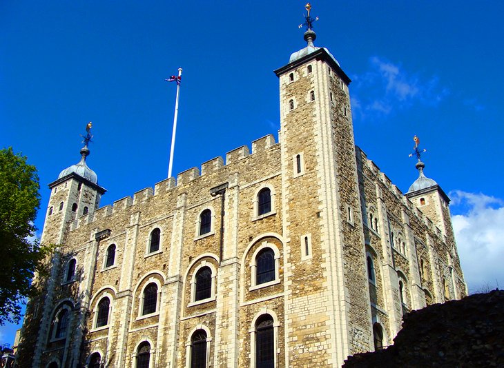 The White Tower and the Line of Kings