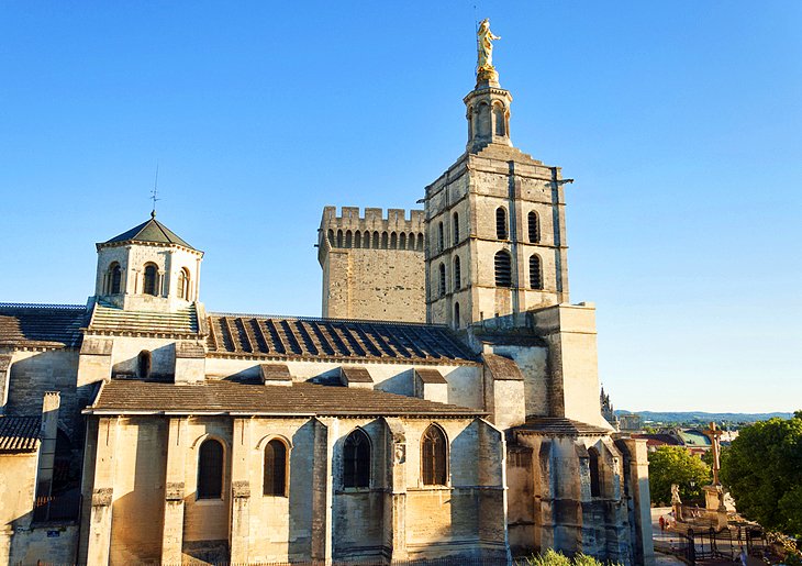 Basilique Métropolitaine Notre-Dame des Doms