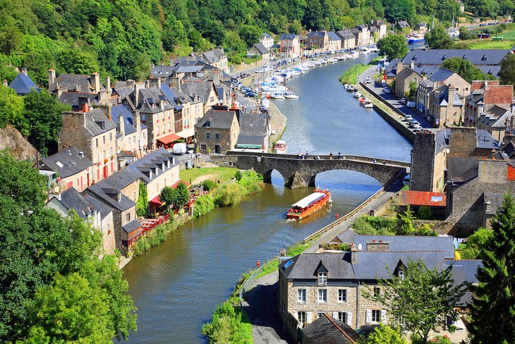 Dinan