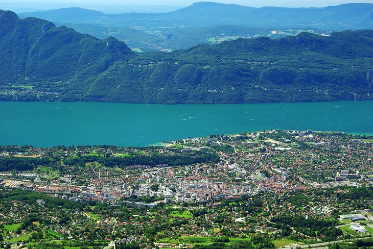 16 atracciones y lugares mejor calificados para inspeccionar en los Alpes franceses