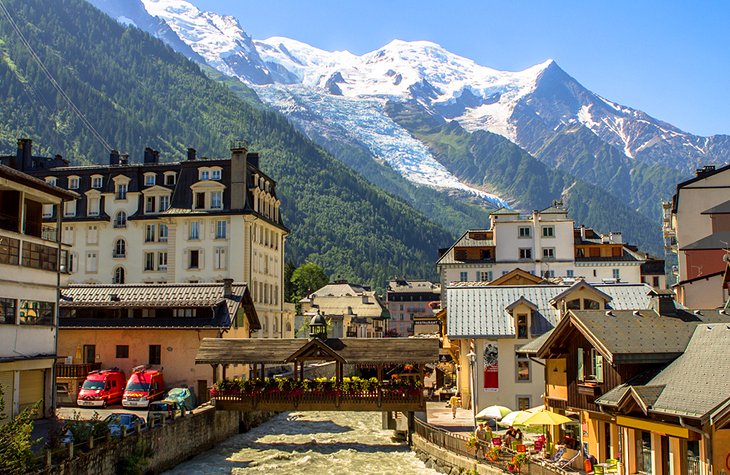 16 atracciones y lugares mejor calificados para inspeccionar en los Alpes franceses