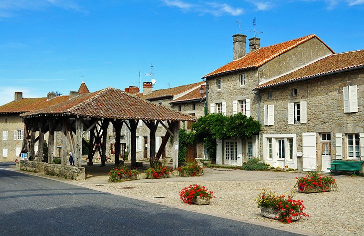 12 atracciones y lugares mejor calificados para examinar en la región de Limousin