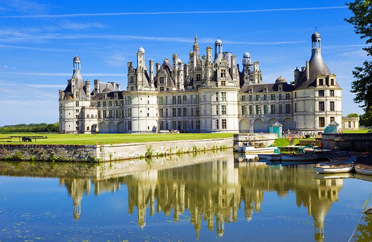 tourist attractions in loire valley france