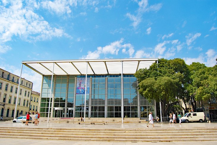 Carré d'Art - Musée d'Art Contemporain (Museum of Contemporary Art)