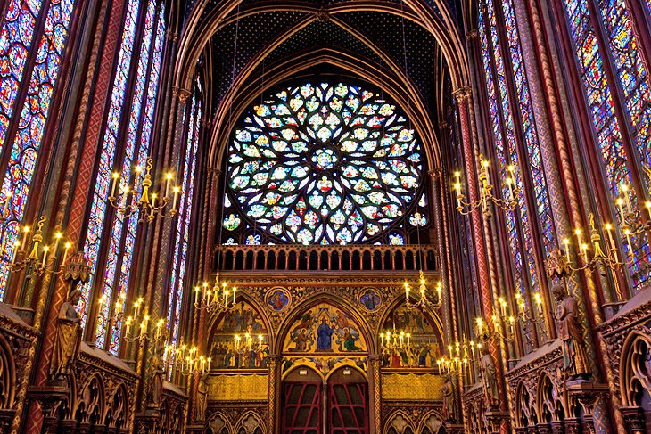 Sainte-Chapelle Tourist Attractions in Paris