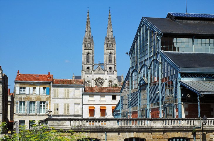 28 atracciones principales y hermosos pueblos en Poitou-Charentes