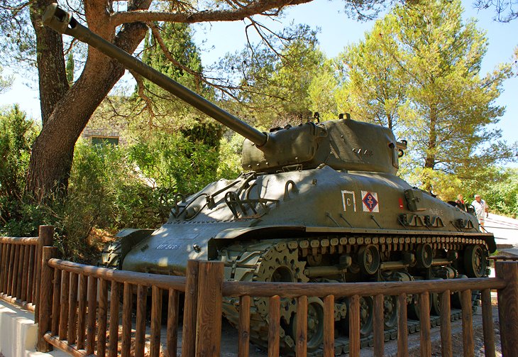 Musée Mémorial du Débarquement (Allied Landings Museum)