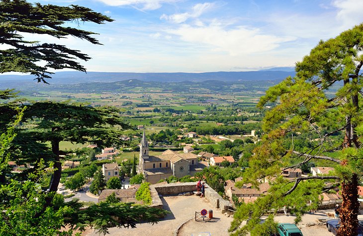 The Bustling Market Town of Bonnieux