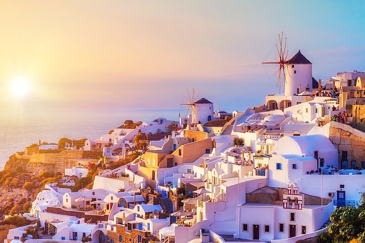 Oia au coucher du soleil